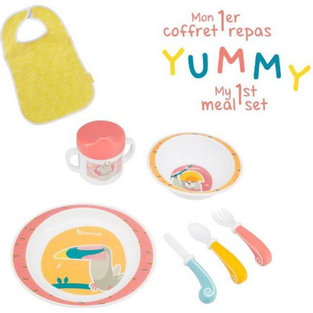 Badabulle Coffret Repas Yummy, Set Vaisselle 7 pieces & Bavoir Bébé Inclus, Corail